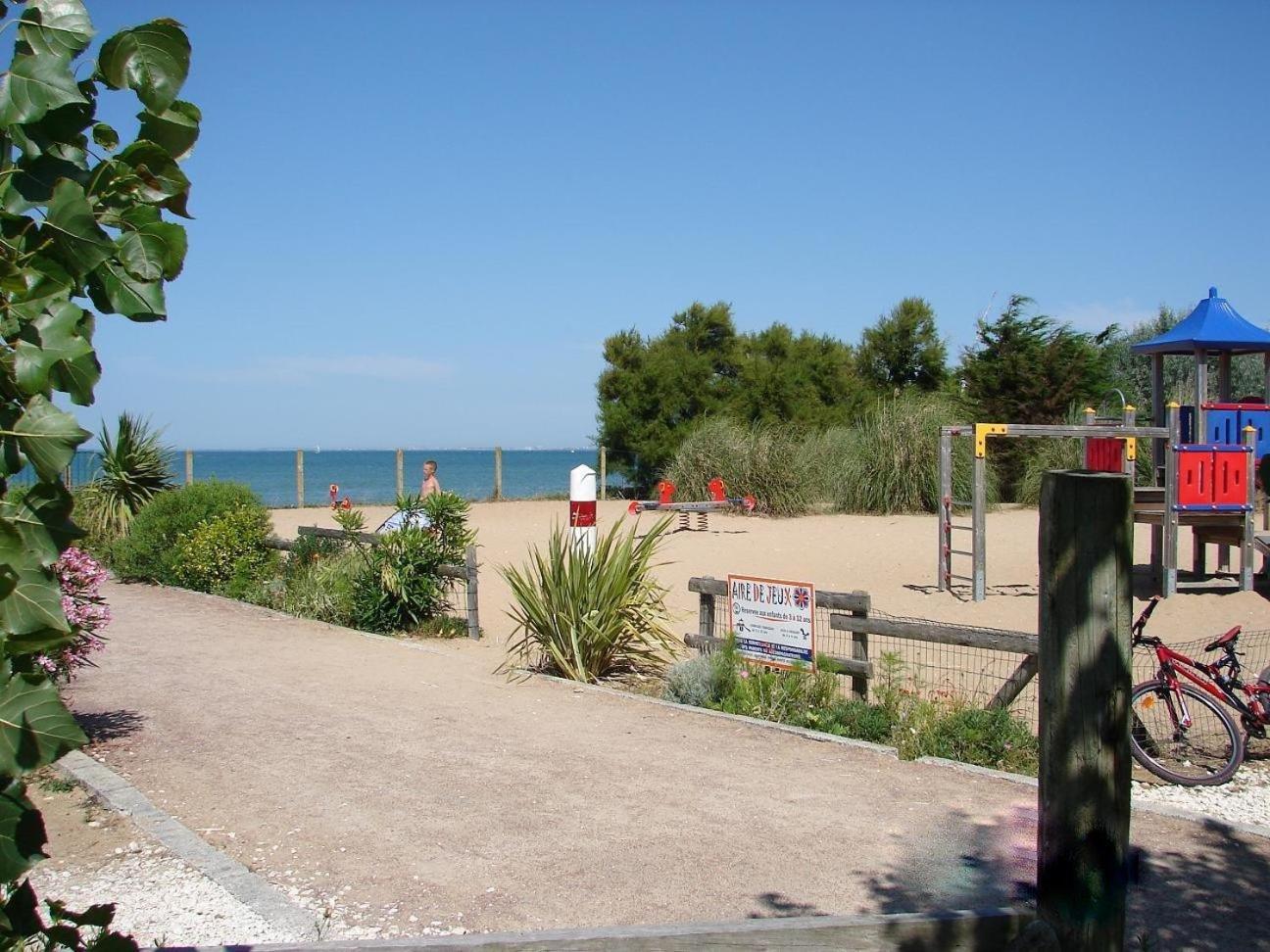 Camping Phare Ouest Saint-Denis-dʼOléron Εξωτερικό φωτογραφία