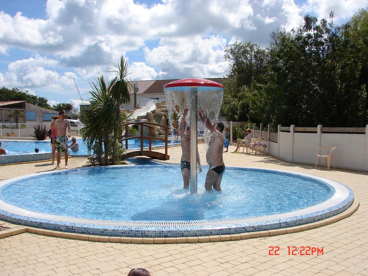 Camping Phare Ouest Saint-Denis-dʼOléron Εξωτερικό φωτογραφία